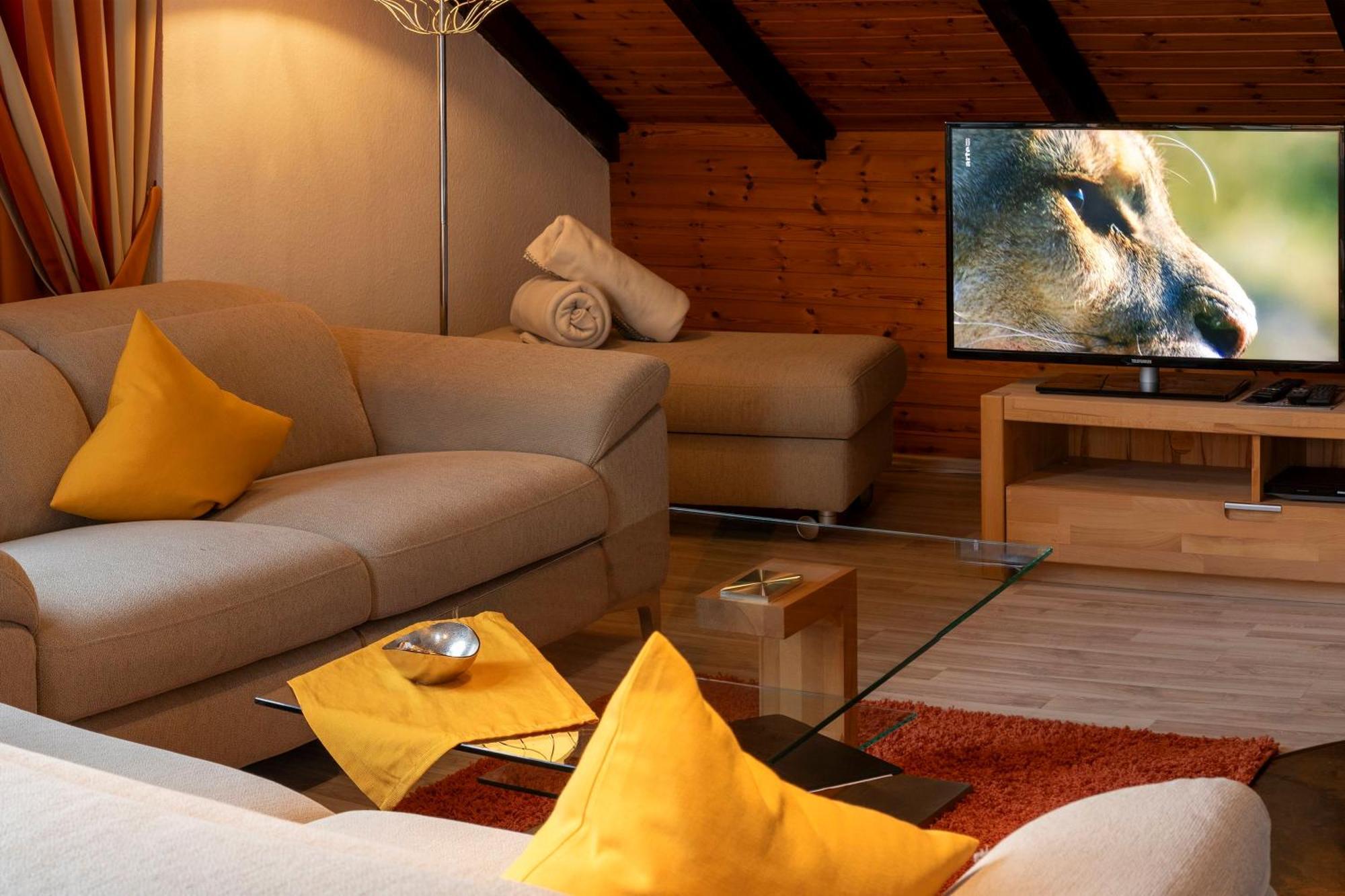 Haus Roseneck Mit Gratis Zugang Zur Jod-Sole-Therme Bad Bevensen Luaran gambar